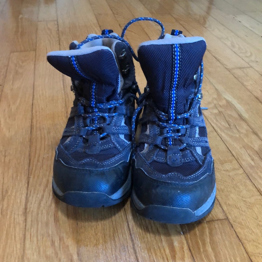 EUC L.L. Bean Black Waterproof Trail Mode Hikers Boots Size 6 Kid’s $70
